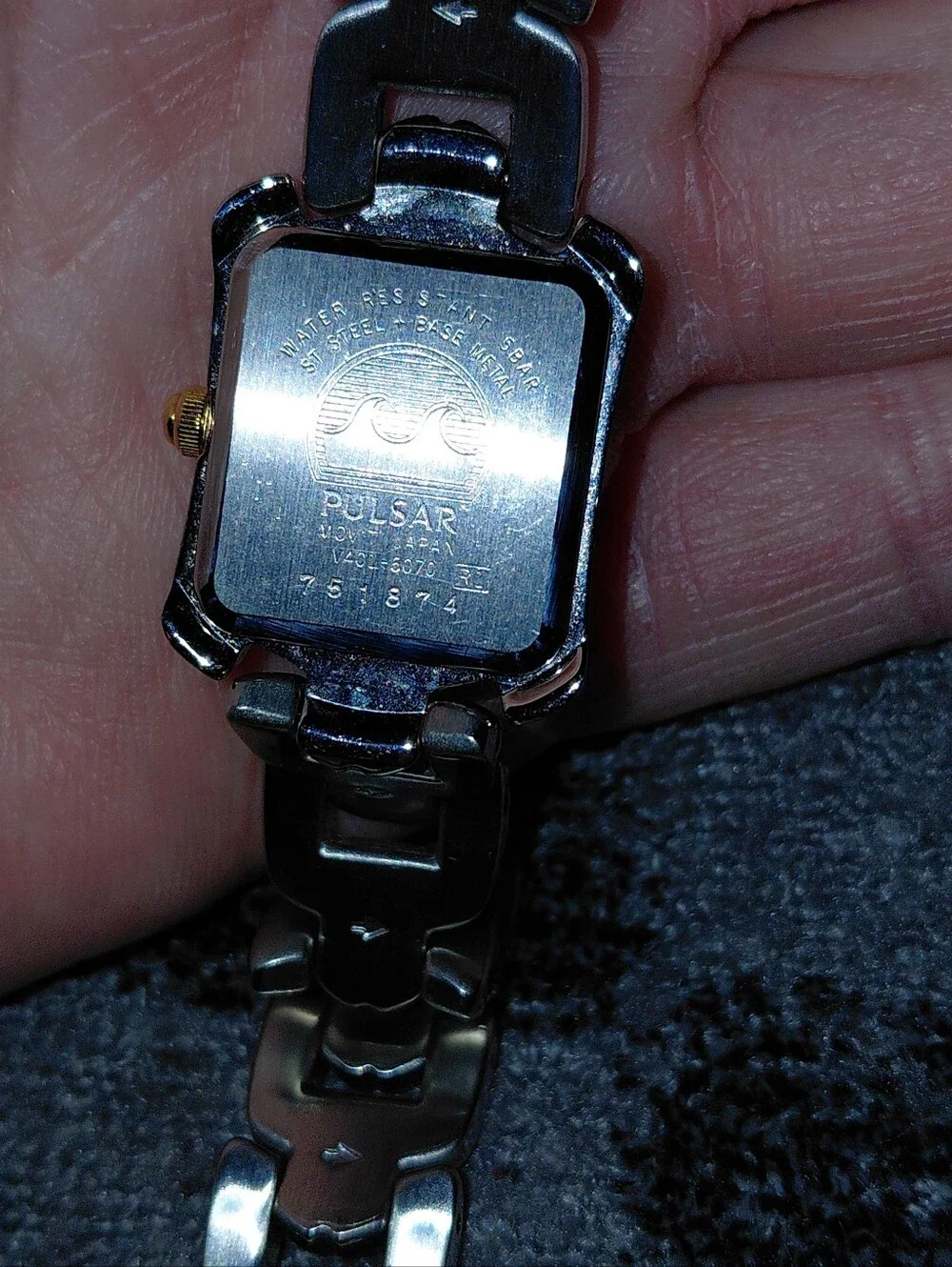 Vintage Pulsar Women’s Two Tone Tank Watch V401-6030 50M Y2K Retro Minimalist CC